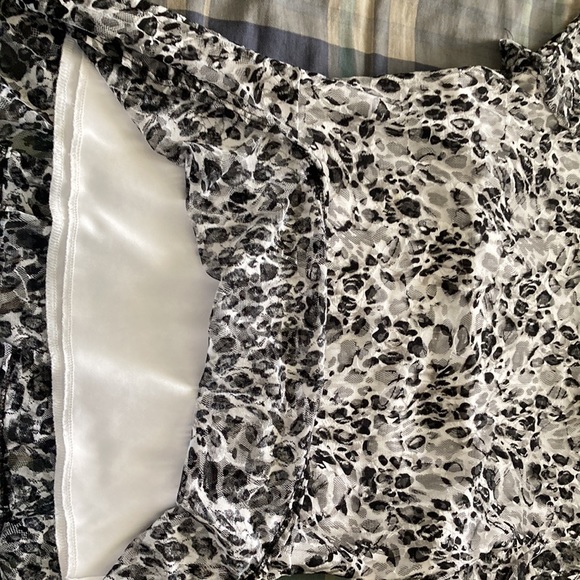 Women’s pullover shirt - Picture 5 of 5